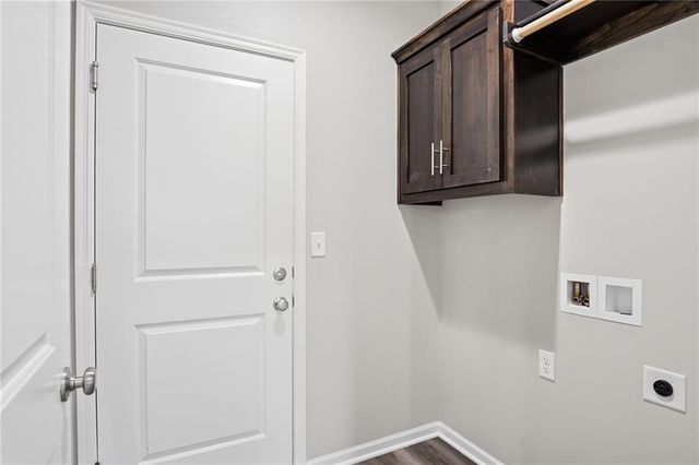 10202 Siena Drive, Peculiar, MO 64078
