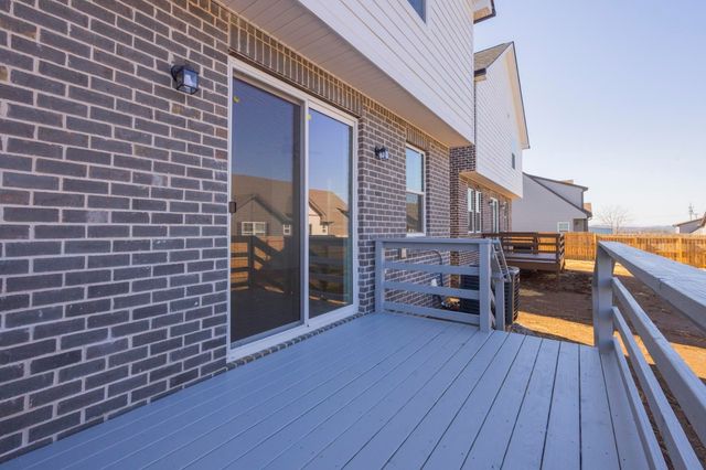 445 sandhill rd, La Vergne, TN 37086