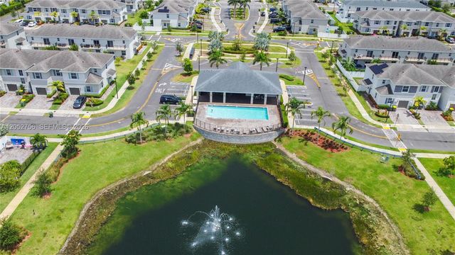 789 SE 16th Ct, Homestead, FL 33034