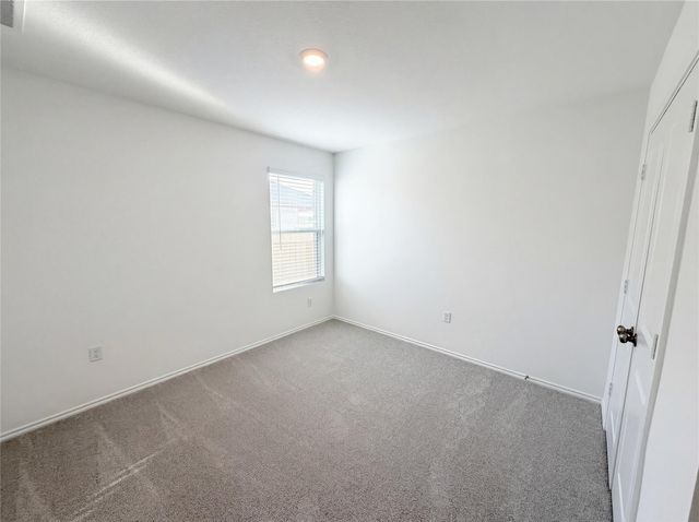 507 Vantage DR, Hutto, TX 78634