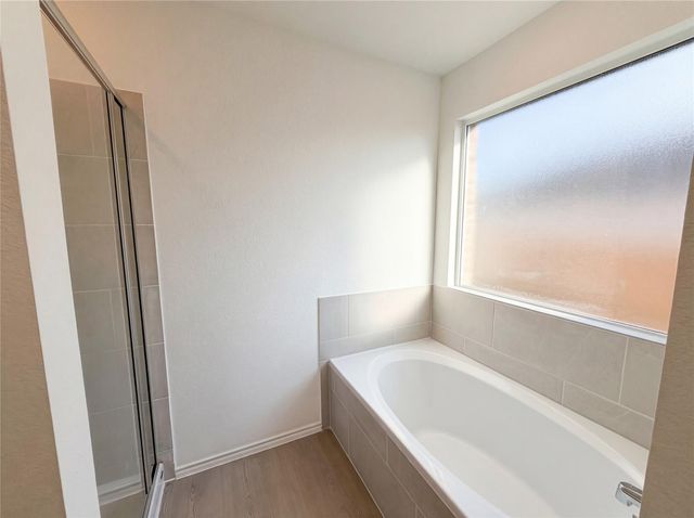 507 Vantage DR, Hutto, TX 78634