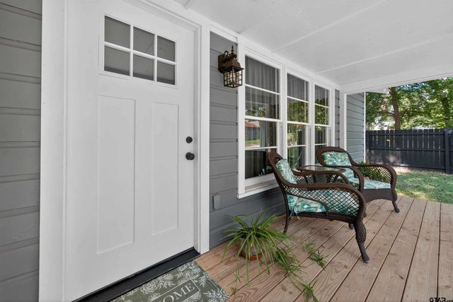 105 Holcomb, Frankston, TX 75763