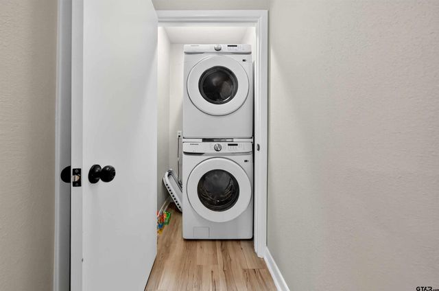 105 Holcomb, Frankston, TX 75763