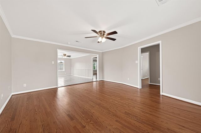 1506 Foxwood Road, Houston, TX 77008