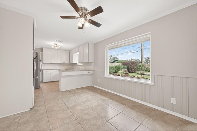 1506 Foxwood Road, Houston, TX 77008