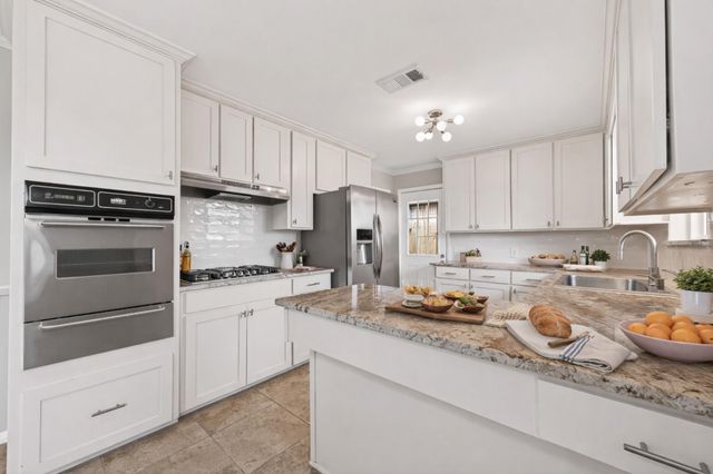 1506 Foxwood Road, Houston, TX 77008