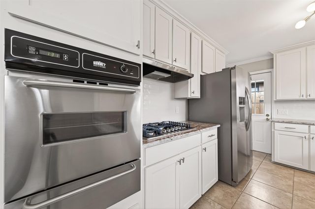 1506 Foxwood Road, Houston, TX 77008