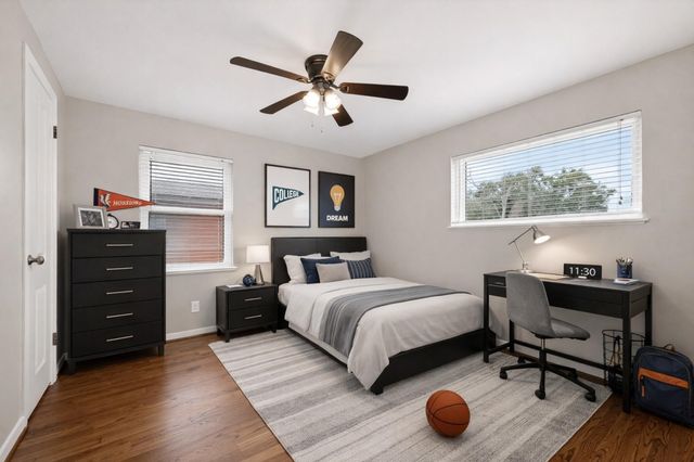 1506 Foxwood Road, Houston, TX 77008