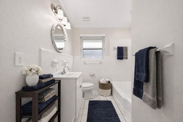 1506 Foxwood Road, Houston, TX 77008