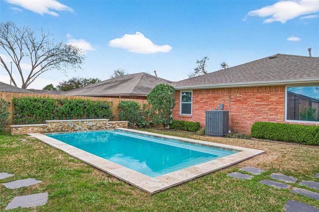 1506 Foxwood Road, Houston, TX 77008