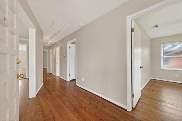 1506 Foxwood Road, Houston, TX 77008