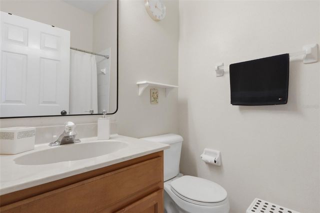 542 BLACK LION DRIVE NE, St Petersburg, FL 33716
