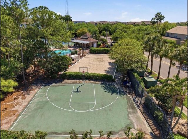 542 BLACK LION DRIVE NE, St Petersburg, FL 33716