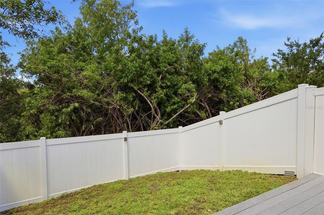542 BLACK LION DRIVE NE, St Petersburg, FL 33716