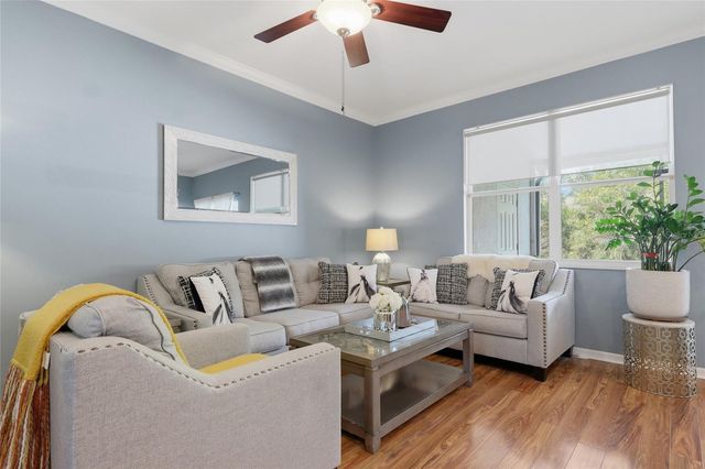 542 BLACK LION DRIVE NE, St Petersburg, FL 33716