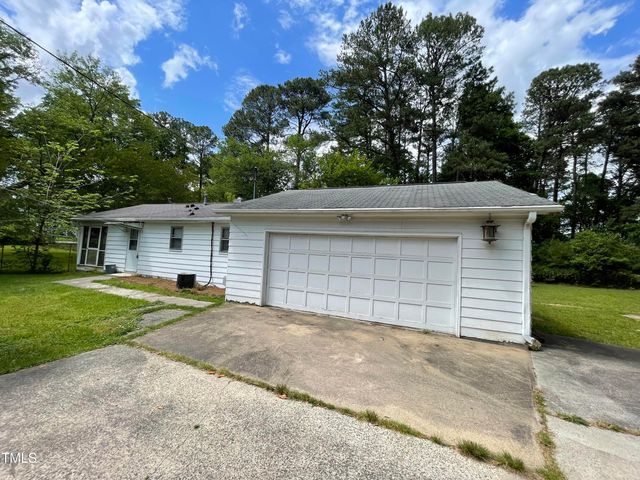 2716 Fawn Avenue, Durham, NC 27705