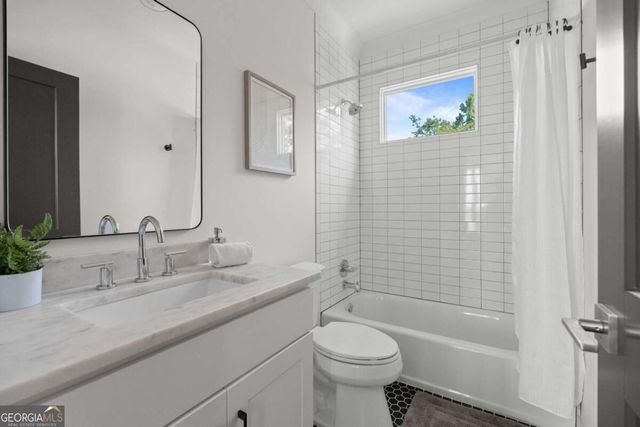 1112 Arkwright Place SE B, Atlanta, GA 30317