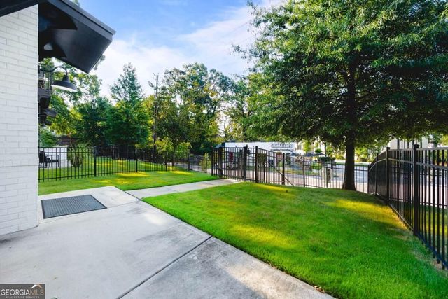 1112 Arkwright Place SE B, Atlanta, GA 30317