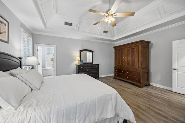 5617 Hunterwood Lane, Arlington, TX 76017