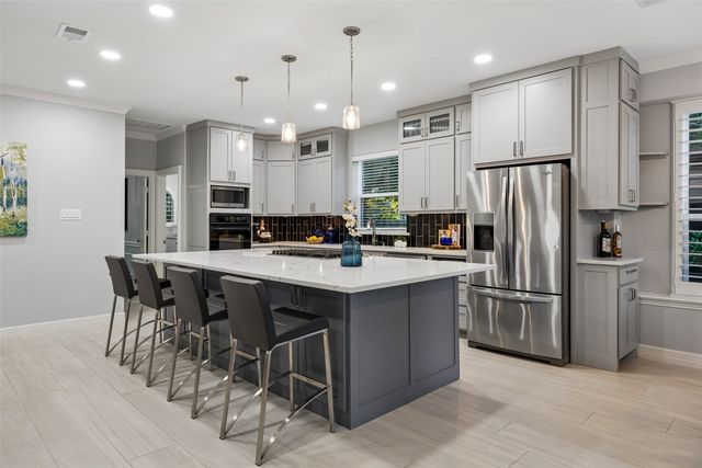 5617 Hunterwood Lane, Arlington, TX 76017