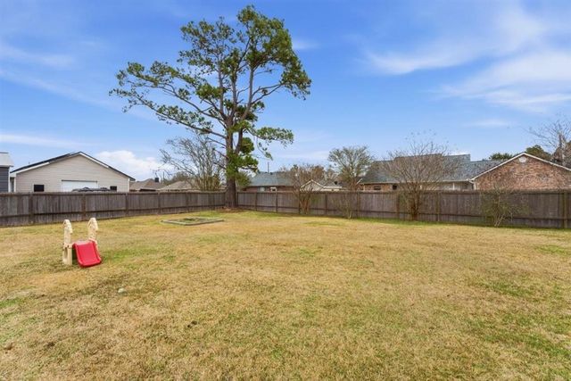 5733 Larch Street, Lake Charles, LA 70605