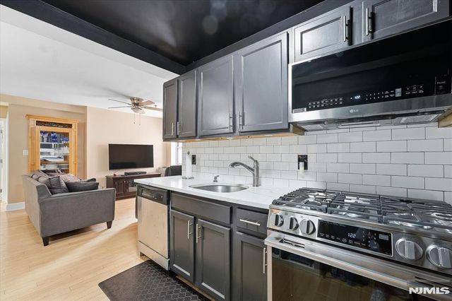 70 S Munn Avenue 408, East Orange, NJ 07018