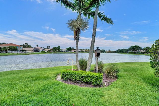 4102 Sapphire Ter, Weston, FL 33331