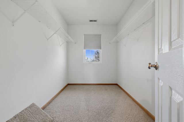 5113 NE Ledgestone Court, Ankeny, IA 50021