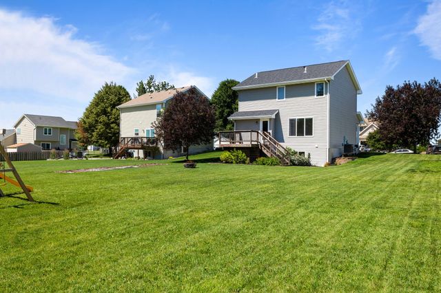 5113 NE Ledgestone Court, Ankeny, IA 50021