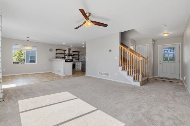 5113 NE Ledgestone Court, Ankeny, IA 50021