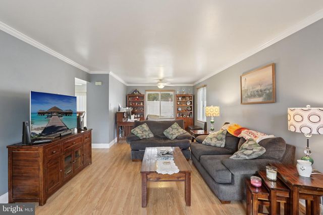 220 DEERPARK CT, Marlton, NJ 08053