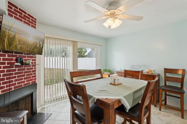 220 DEERPARK CT, Marlton, NJ 08053