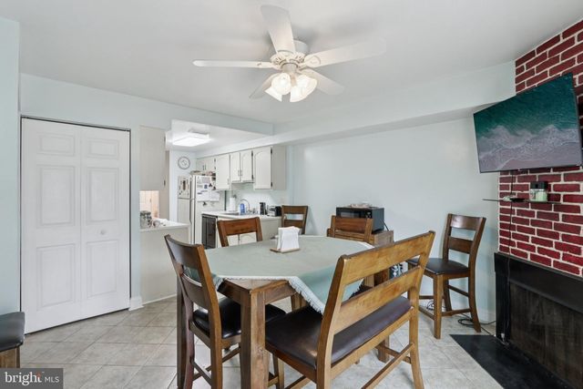 220 DEERPARK CT, Marlton, NJ 08053