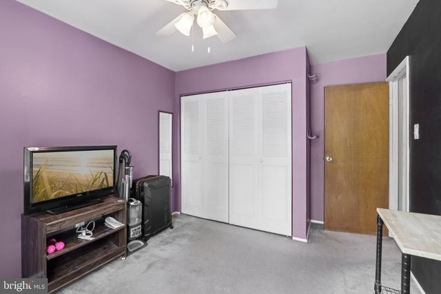220 DEERPARK CT, Marlton, NJ 08053