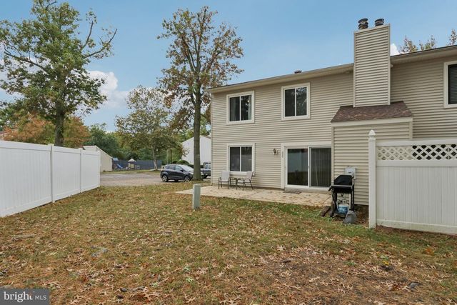 220 DEERPARK CT, Marlton, NJ 08053