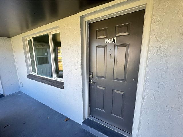 504 BLACKBIRD LANE, Kissimmee, FL 34759