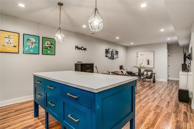 503 NE 100th Street, Kansas City, MO 64155