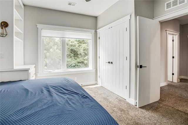503 NE 100th Street, Kansas City, MO 64155