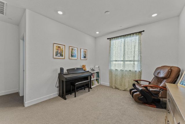 1129 Sierra Morena Way, Roseville, CA 95747