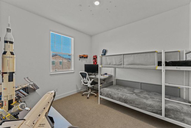 1129 Sierra Morena Way, Roseville, CA 95747