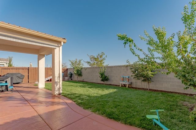 1129 Sierra Morena Way, Roseville, CA 95747