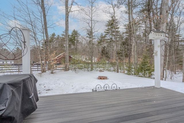 1050 Dover Road, Epsom, NH 03234