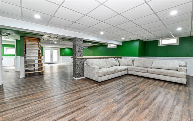 157 Clever Rd, Kennedy Twp, PA 15136