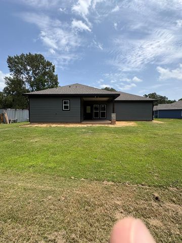 1147 Baja Street, Montgomery, TX 77356
