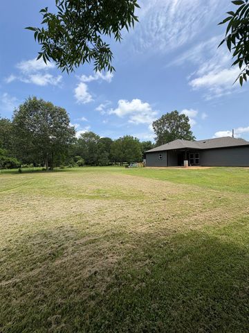 1147 Baja Street, Montgomery, TX 77356