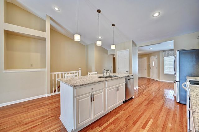 566 Palmer Court, Crestview Hills, KY 41017