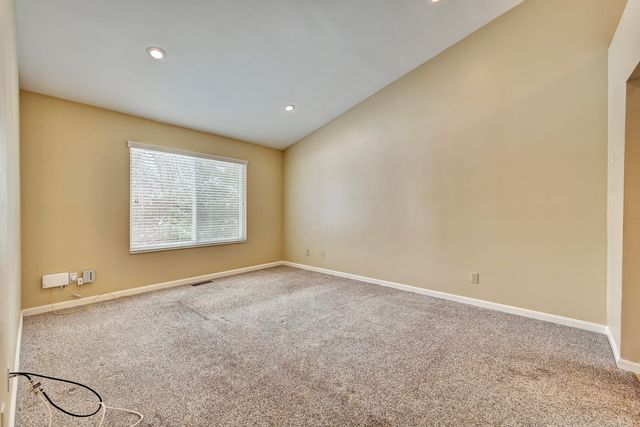 566 Palmer Court, Crestview Hills, KY 41017