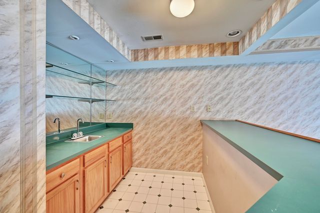 566 Palmer Court, Crestview Hills, KY 41017