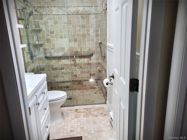 375 Woodbridge Drive C, Ridge, NY 11961