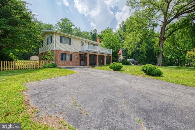 388 MONUMENT DR, Montross, VA 22520